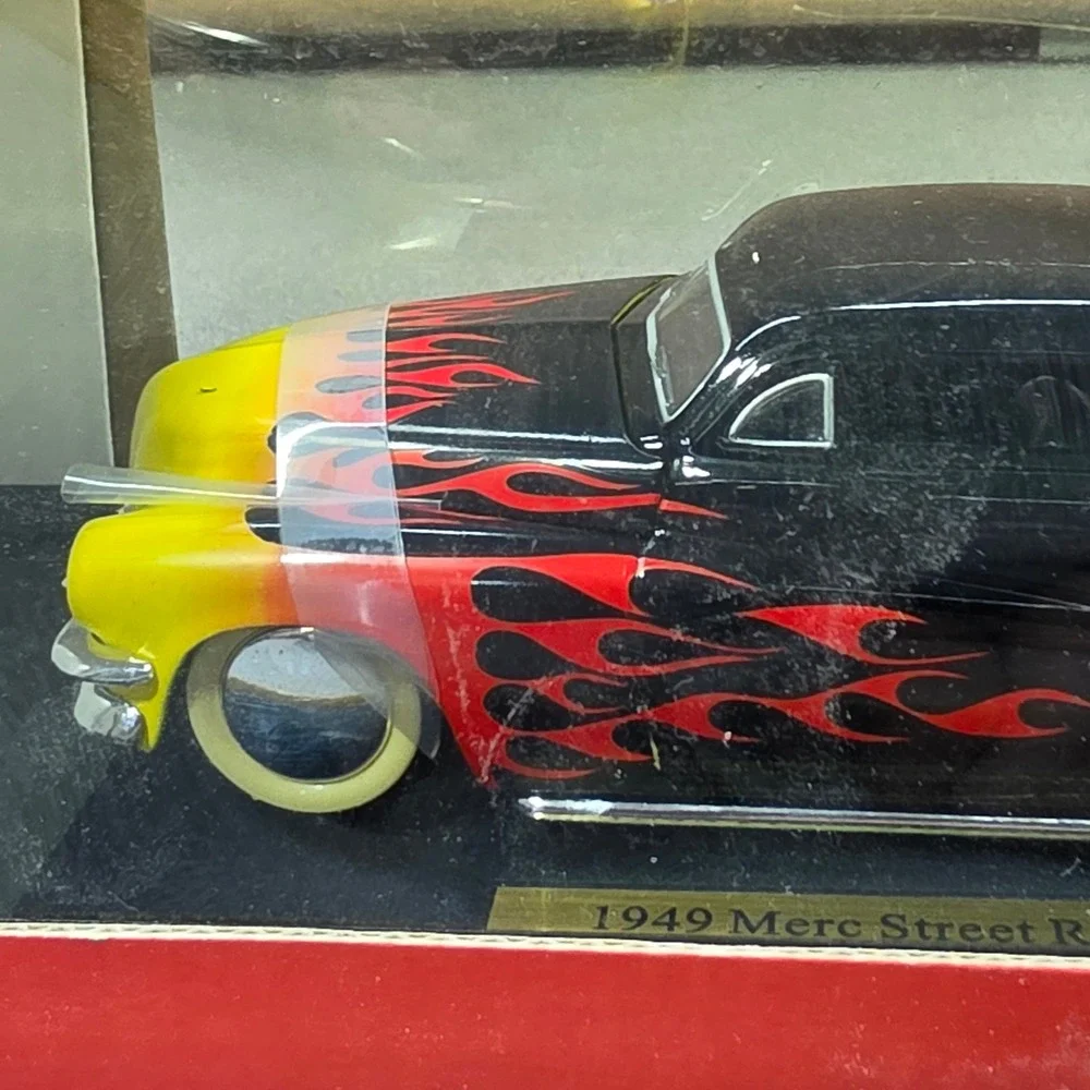Liberty Classics 1949 Merc Street Rod 1/25 Black Flame Limited Edition Box Wear